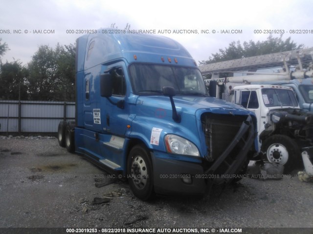 3AKJGLD51FSFN2833 - 2015 FREIGHTLINER CASCADIA 125  BLUE photo 1