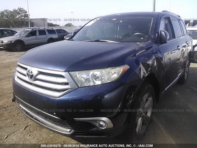 5TDYK3EH2DS100603 - 2013 TOYOTA HIGHLANDER LIMITED BLUE photo 2