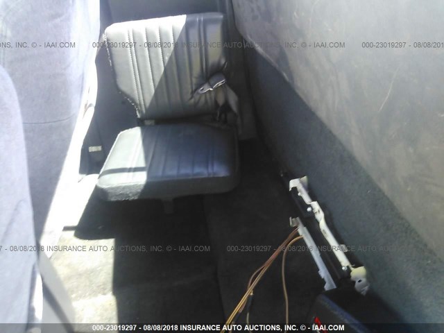 1GCCT19W818132850 - 2001 CHEVROLET S TRUCK S10 WHITE photo 8