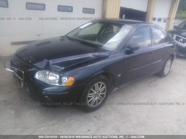 YV1RS612652478630 - 2005 VOLVO S60 Սև լուսանկար 2