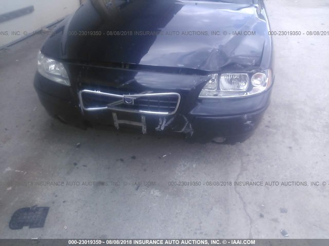 YV1RS612652478630 - 2005 VOLVO S60 Սև լուսանկար 6