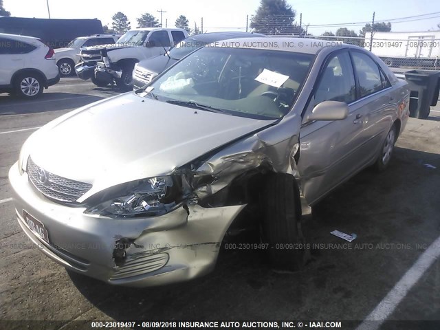 4T1BE32KX2U513757 - 2002 TOYOTA CAMRY LE/XLE/SE Qızıl foto 2