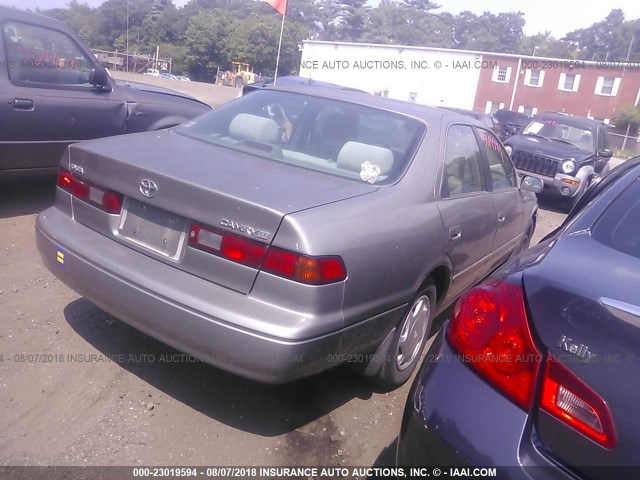4T1BG22K1XU591064 - 1999 TOYOTA CAMRY CE/LE/XLE GOLD photo 4