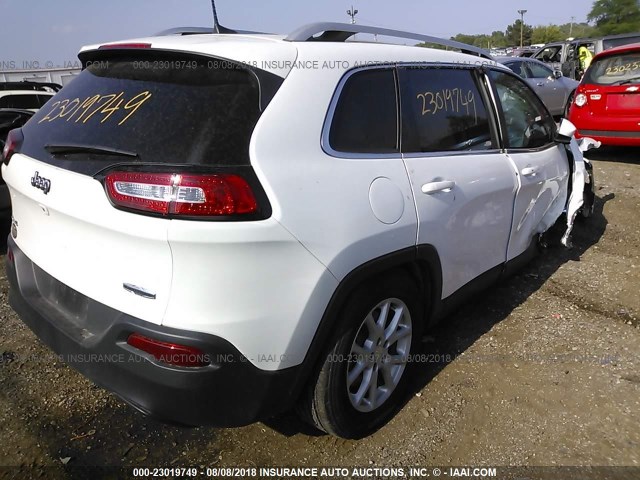 1C4PJMLB3JD619251 - 2018 JEEP CHEROKEE LATITUDE PLUS WHITE photo 4