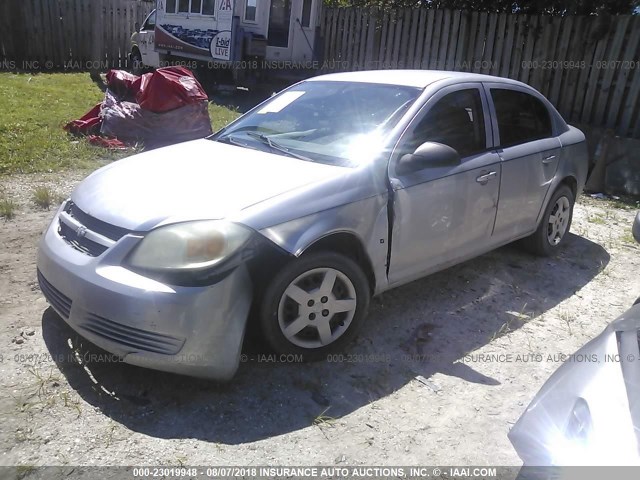 1G1AK58FX87313430 - 2008 CHEVROLET COBALT LS SILVER photo 2