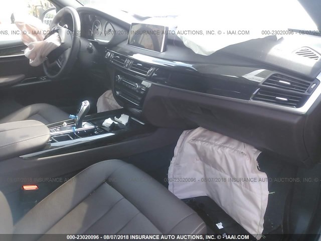 5UXKT0C56J0W00061 - 2018 BMW X5 XDR40E Beyaz fotoğraf 5