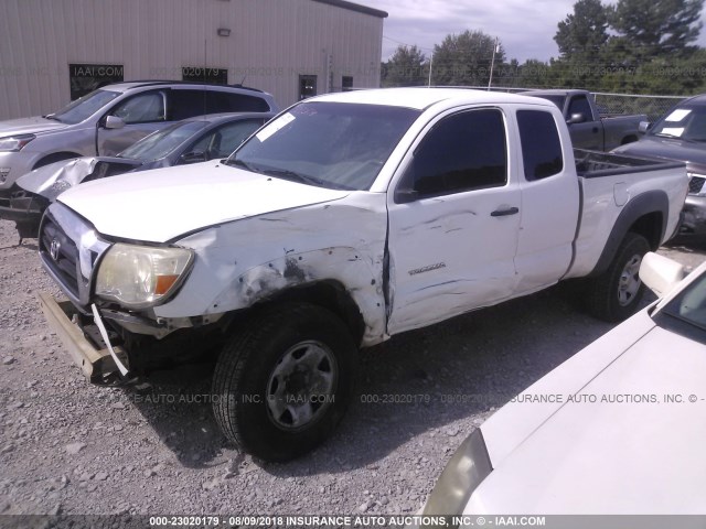 5TEUX42N25Z004569 - 2005 TOYOTA TACOMA ACCESS CAB Weiß Foto 2