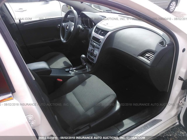 1G1ZH57B58F237136 - 2008 CHEVROLET MALIBU 1LT 白色 照片 5