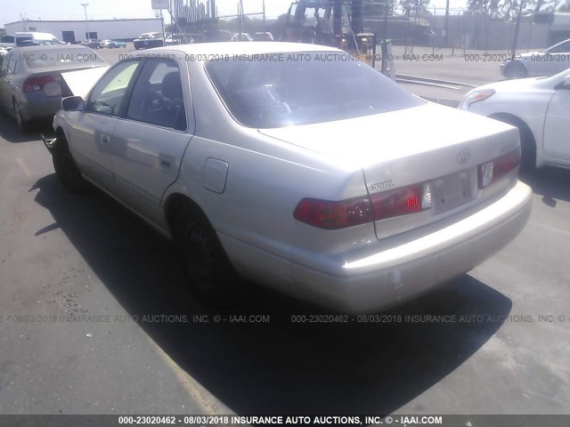 4T1BG22K3YU932675 - 2000 TOYOTA CAMRY CE/LE/XLE 香槟色 照片 3