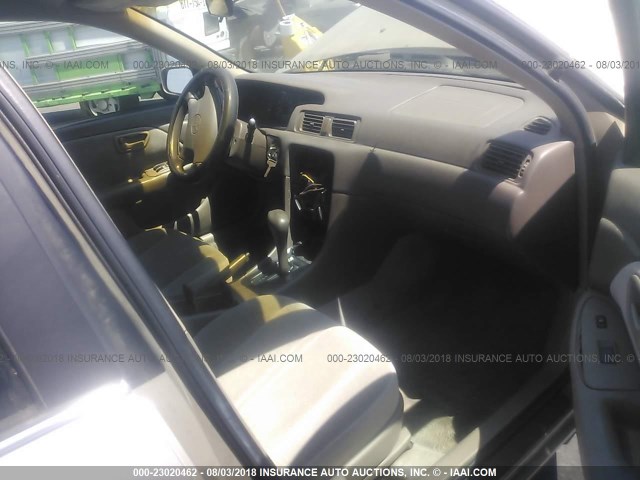 4T1BG22K3YU932675 - 2000 TOYOTA CAMRY CE/LE/XLE 香槟色 照片 5