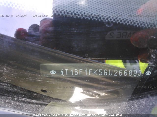 4T1BF1FK5GU266893 - 2016 TOYOTA CAMRY LE/XLE/SE/XSE WHITE photo 9