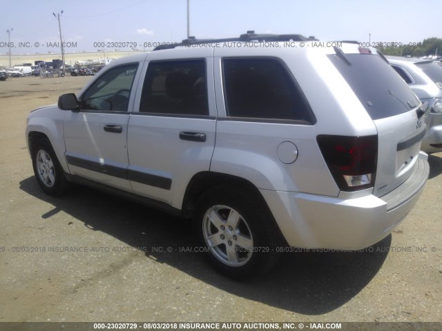 1J4GS48K65C569554 - 2005 JEEP GRAND CHEROKEE LAREDO/COLUMBIA/FREEDOM 银色 照片 3