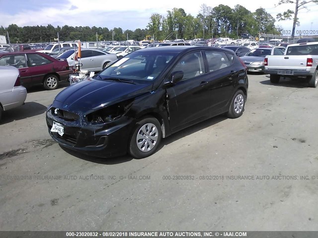 KMHCT5AE3HU340609 - 2017 HYUNDAI ACCENT BLACK photo 2