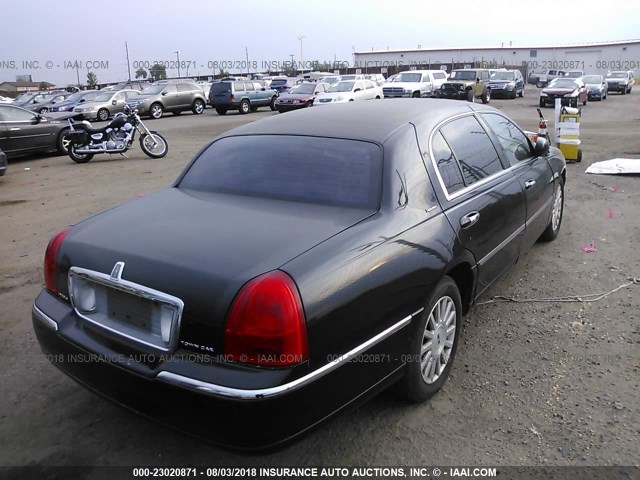 1LNHM84W56Y640263 - 2006 LINCOLN TOWN CAR EXECUTIVE L BLACK photo 4