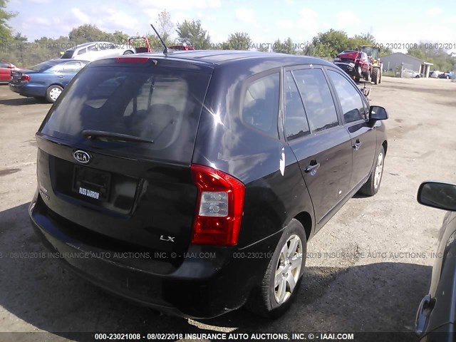 KNAFG525277087488 - 2007 KIA RONDO LX/EX BLACK photo 4