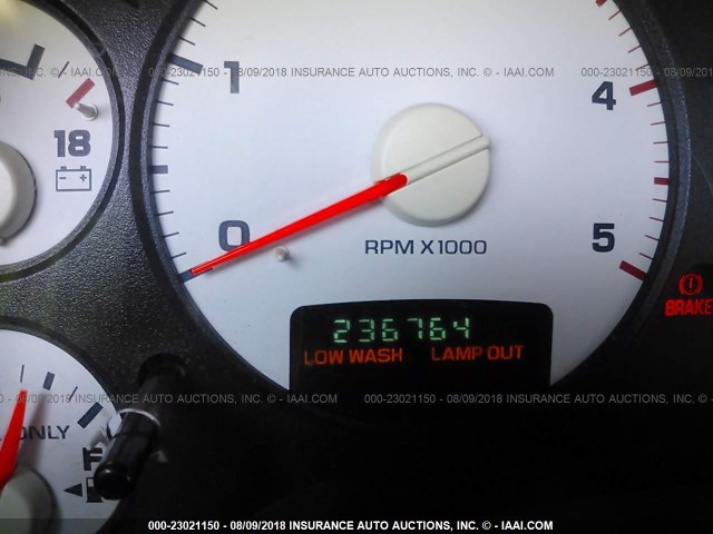 3D7KU28C44G205965 - 2004 DODGE RAM 2500 ST/SLT 栗色 照片 7