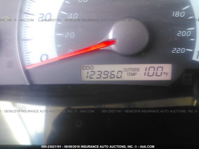 4T1BF3EKXBU646382 - 2011 TOYOTA CAMRY SE/LE/XLE ვერცხლისფერი ფოტო 7