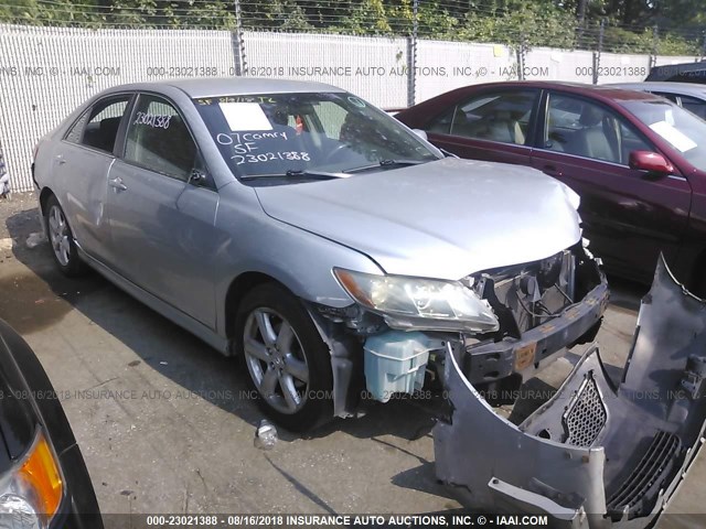 4T1BE46K37U045703 - 2007 TOYOTA CAMRY NEW GENERAT CE/LE/XLE/SE SILVER photo 1