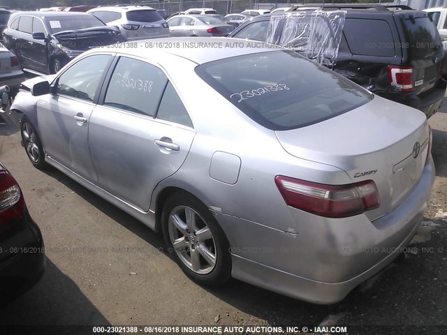 4T1BE46K37U045703 - 2007 TOYOTA CAMRY NEW GENERAT CE/LE/XLE/SE SILVER photo 3