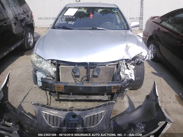 4T1BE46K37U045703 - 2007 TOYOTA CAMRY NEW GENERAT CE/LE/XLE/SE SILVER photo 6