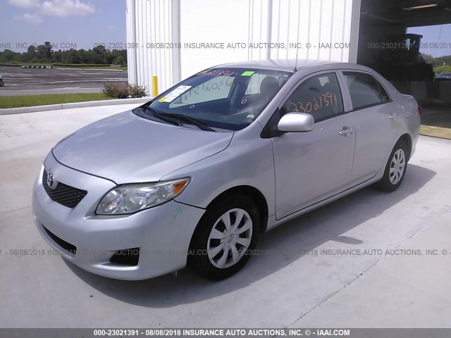 2T1BU4EE2AC478162 - 2010 TOYOTA COROLLA S/LE/XLE SILVER photo 2