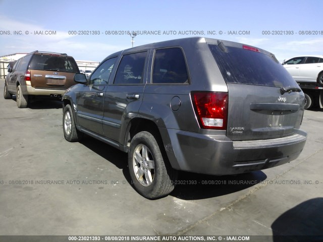 1J8GS48K37C627489 - 2007 JEEP GRAND CHEROKEE LAREDO/COLUMBIA/FREEDOM GRAY photo 3