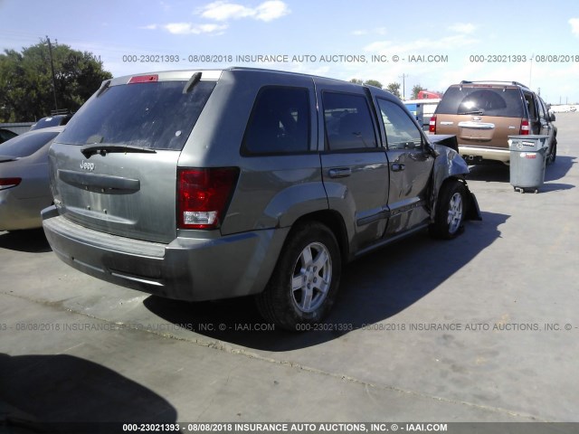 1J8GS48K37C627489 - 2007 JEEP GRAND CHEROKEE LAREDO/COLUMBIA/FREEDOM GRAY photo 4