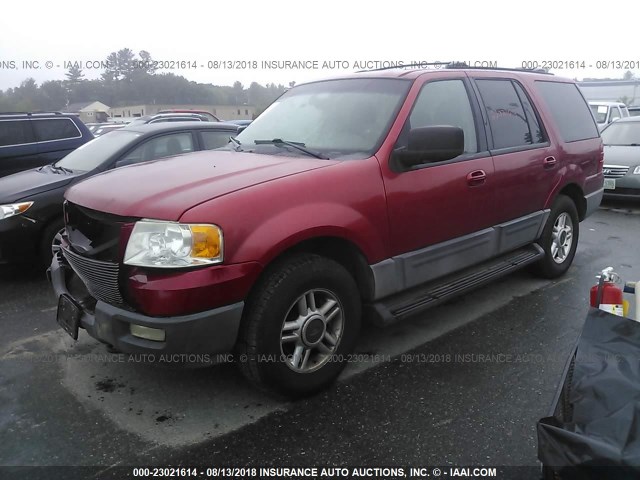 1FMPU16L73LA63069 - 2003 FORD EXPEDITION XLT RED photo 2