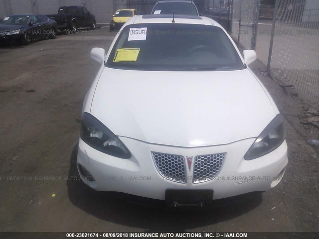 2G2WS522141326338 - 2004 PONTIAC GRAND PRIX GT2 WHITE photo 6