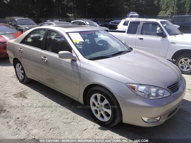 4T1BF30K46U629655 - 2006 TOYOTA CAMRY LE/XLE/SE GOLD photo 1