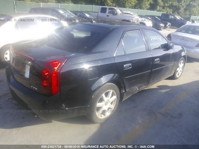 1G6DM577X40164970 - 2004 CADILLAC CTS BLACK photo 4