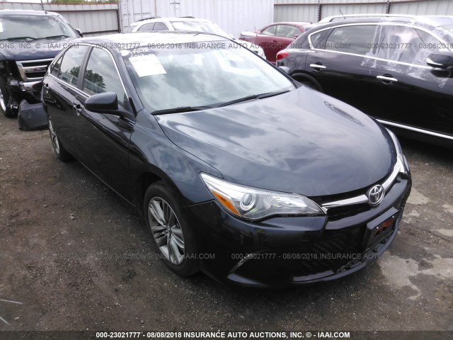 4T1BF1FKXGU610962 - 2016 TOYOTA CAMRY LE/XLE/SE/XSE 蓝色 照片 1