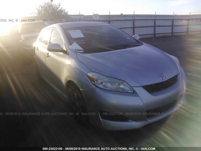 2T1KU4EE2BC558496 - 2011 TOYOTA COROLLA MATRIX  GRAY photo 1