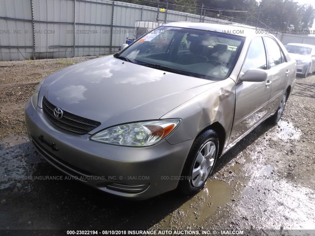4T1BE32K82U629006 - 2002 TOYOTA CAMRY LE/XLE/SE Алтын фото 2