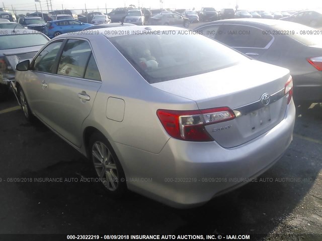 4T4BF1FK3CR233181 - 2012 TOYOTA CAMRY SE/LE/XLE 银色 照片 3