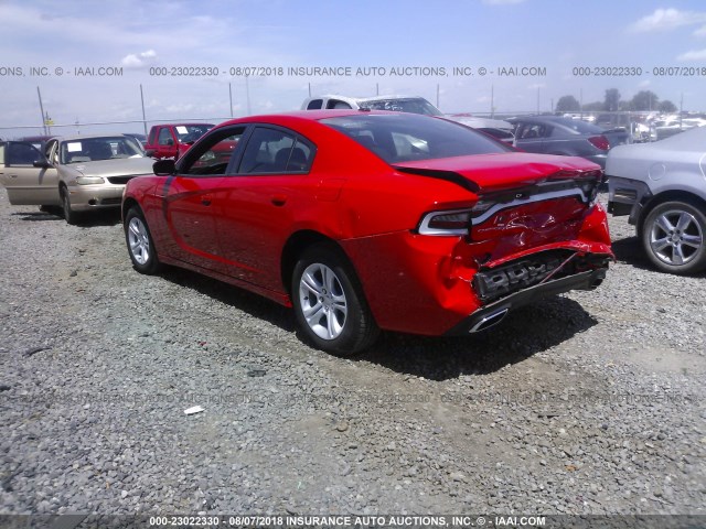 2C3CDXBG7JH206177 - 2018 DODGE CHARGER SXT RED photo 3