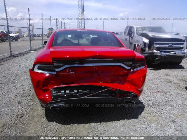 2C3CDXBG7JH206177 - 2018 DODGE CHARGER SXT RED photo 6