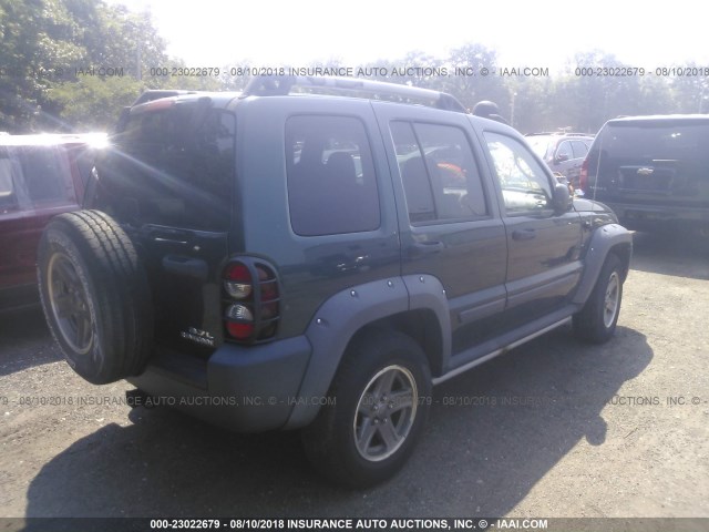 1J4GL38K05W546762 - 2005 JEEP LIBERTY RENEGADE GREEN photo 4