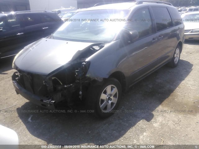 5TDZA23C75S243198 - 2005 TOYOTA SIENNA CE/LE GRAY photo 2