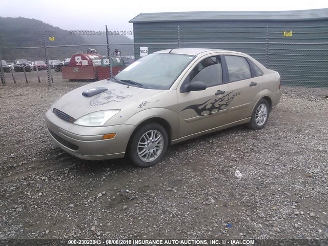 1FAHP383XYW397181 - 2000 FORD FOCUS ZTS GOLD photo 2