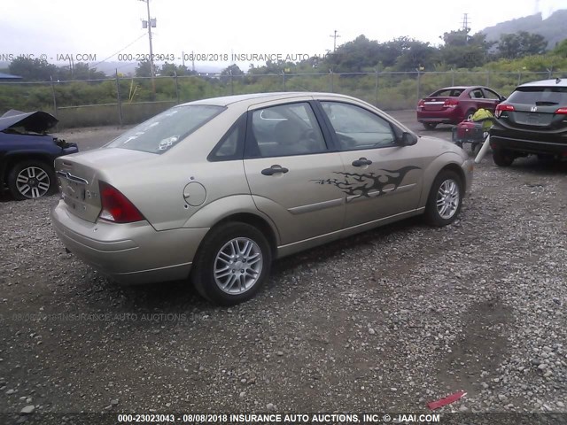 1FAHP383XYW397181 - 2000 FORD FOCUS ZTS GOLD photo 4