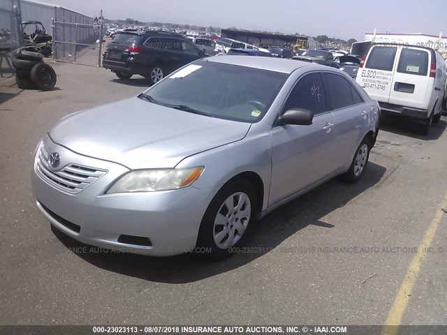 4T4BE46K98R041694 - 2008 TOYOTA CAMRY CE/LE/XLE/SE SILVER photo 2