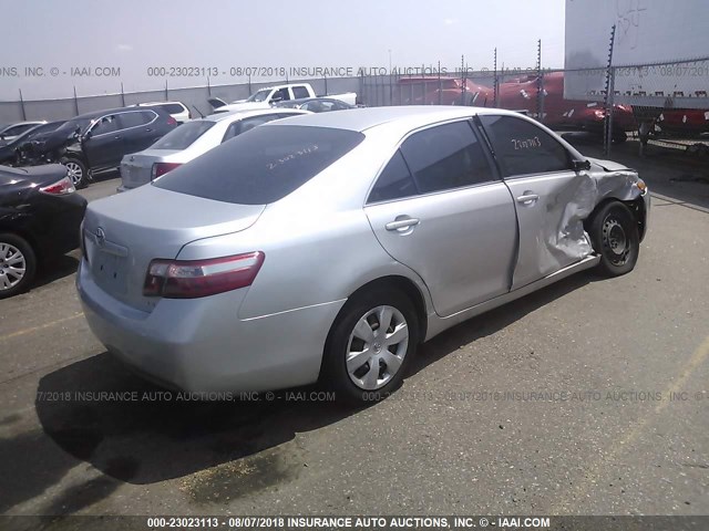 4T4BE46K98R041694 - 2008 TOYOTA CAMRY CE/LE/XLE/SE SILVER photo 4
