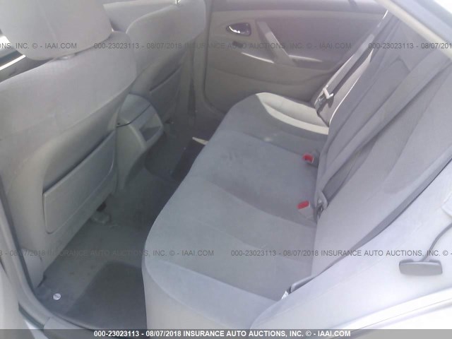 4T4BE46K98R041694 - 2008 TOYOTA CAMRY CE/LE/XLE/SE SILVER photo 8