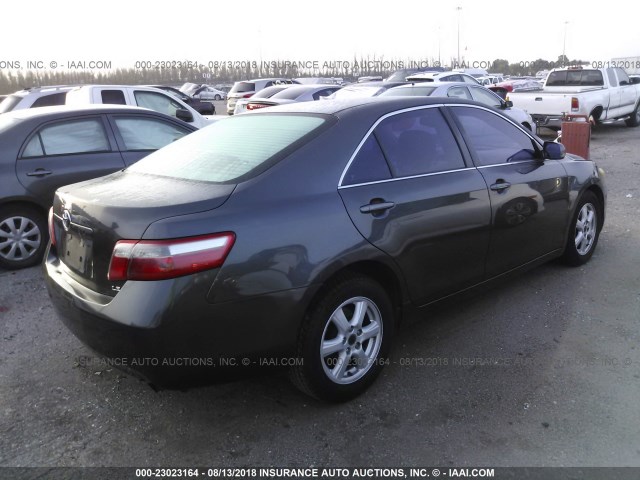 4T1BE46K67U674291 - 2007 TOYOTA CAMRY NEW GENERAT CE/LE/XLE/SE GRAY photo 4