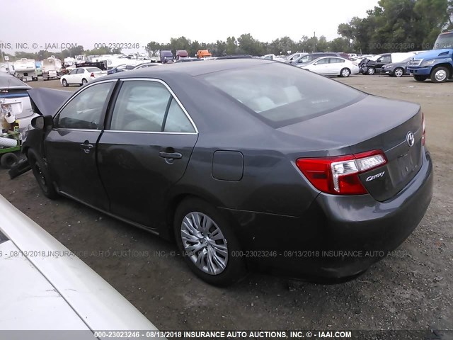 4T1BF1FK4CU047420 - 2012 TOYOTA CAMRY SE/LE/XLE 灰色 照片 3