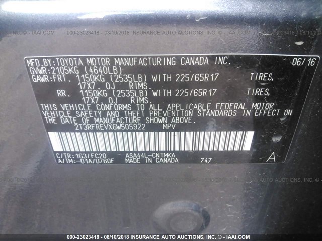 2T3RFREVXGW505922 - 2016 TOYOTA RAV4 XLE GRAY photo 9