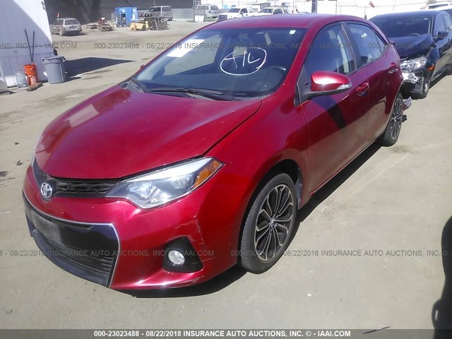 5YFBURHE9FP330073 - 2015 TOYOTA COROLLA L/LE/LE PLS/PRM/S/S PLS RED photo 2