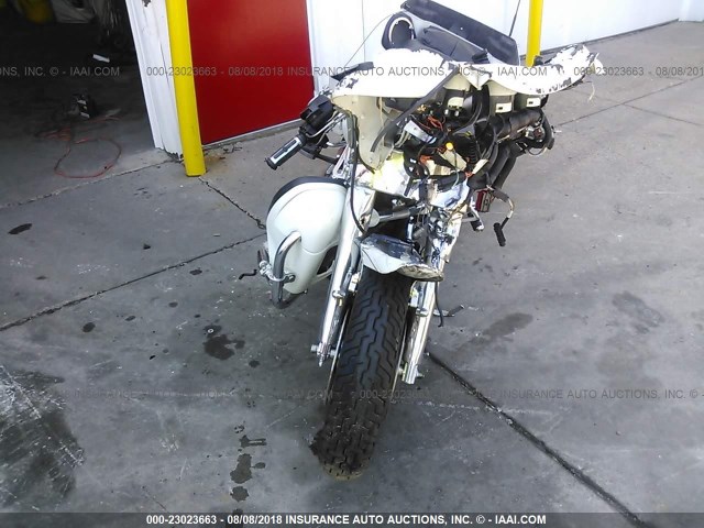 1HD1FC4137Y624019 - 2007 HARLEY-DAVIDSON FLHTCUI WHITE photo 5