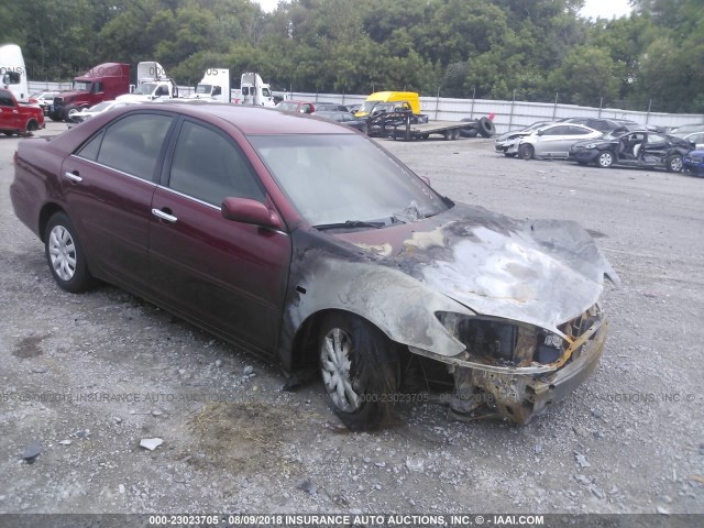 4T1BE32K15U027116 - 2005 TOYOTA CAMRY LE/XLE/SE 栗色 照片 1